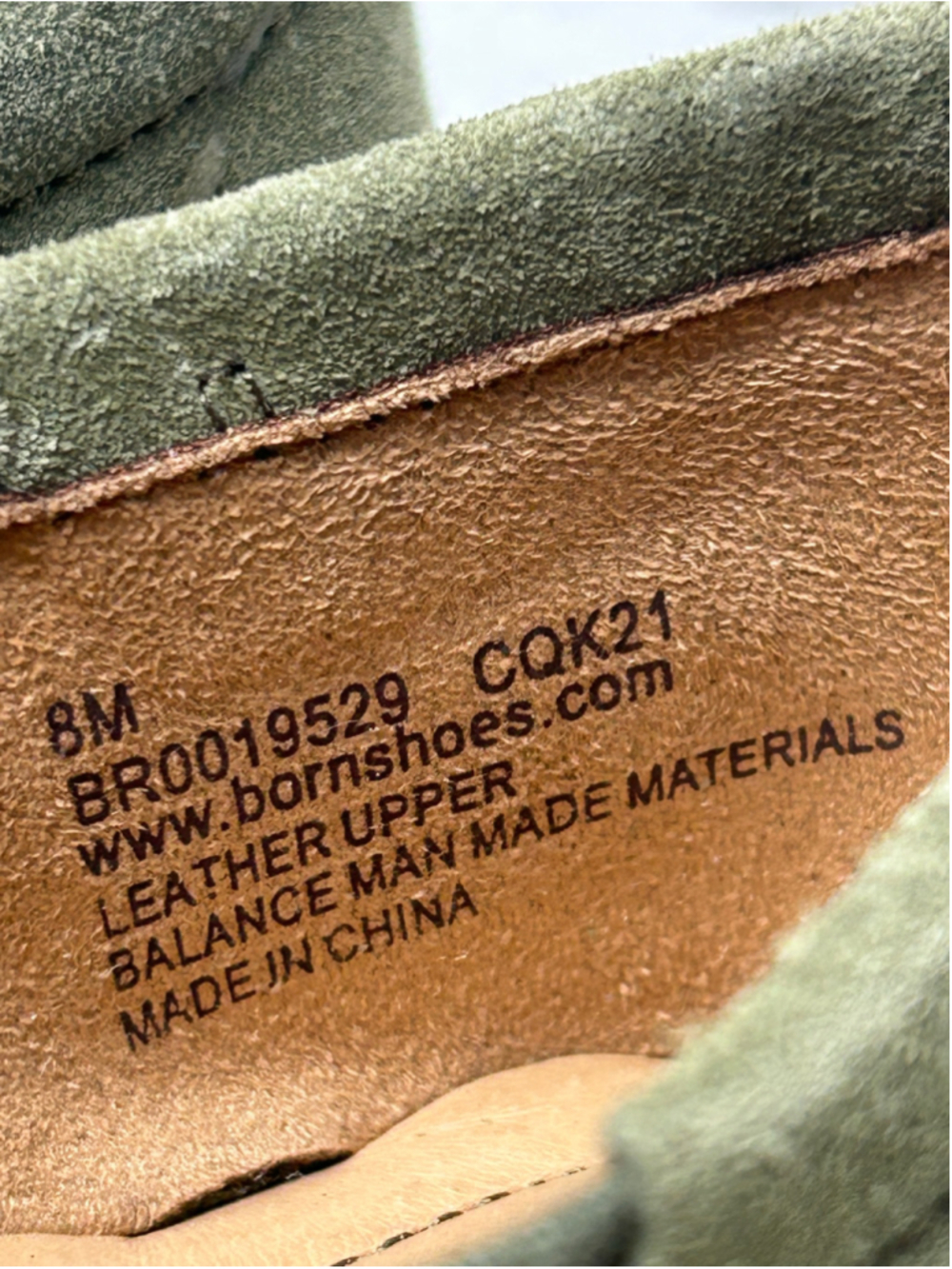 Born Cove Modern Open Toe Green Suede Sandals Shoes Pull On Womens Size 8 NWT - Picture 9 of 9